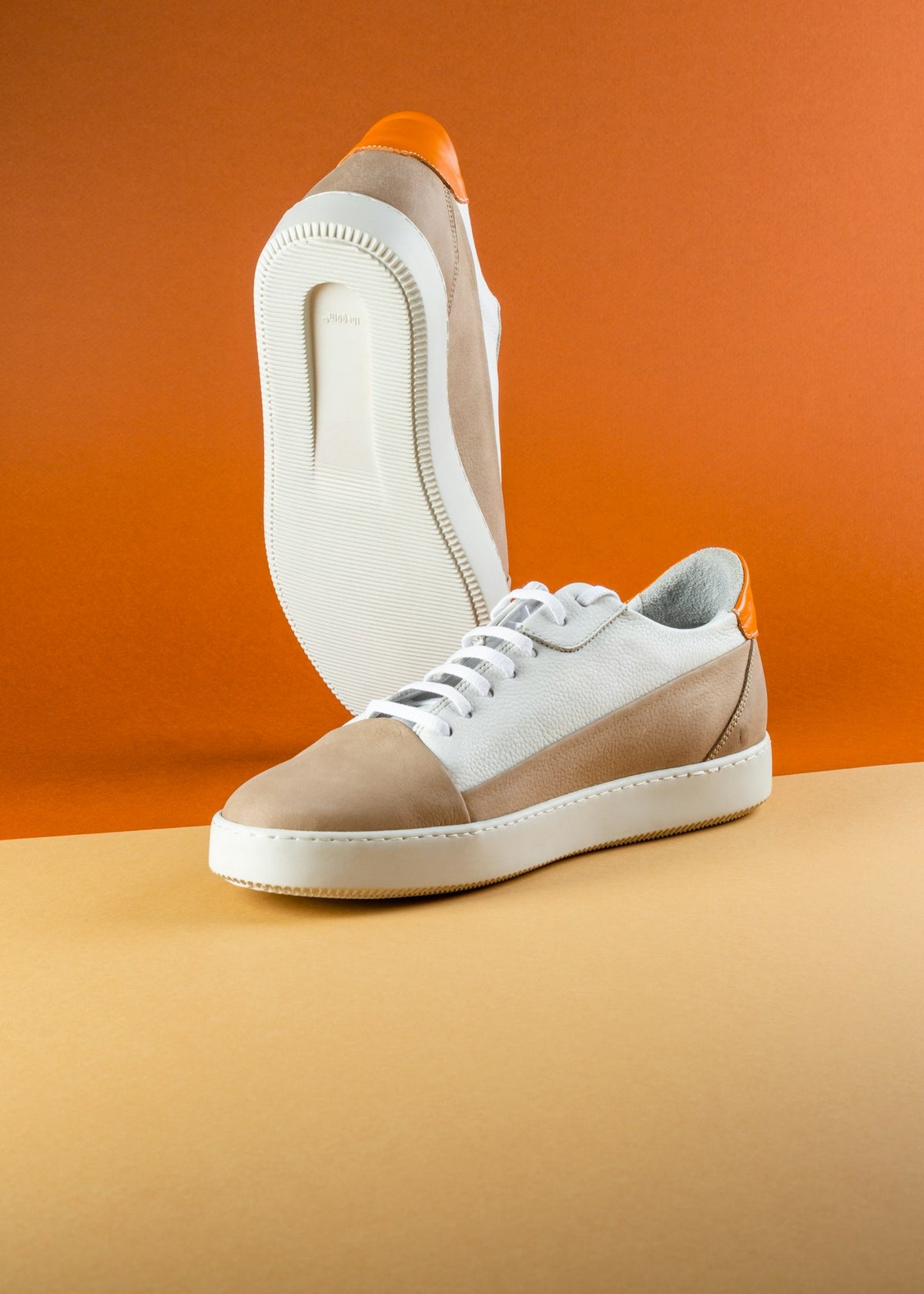 Bota Chelsea Marrom